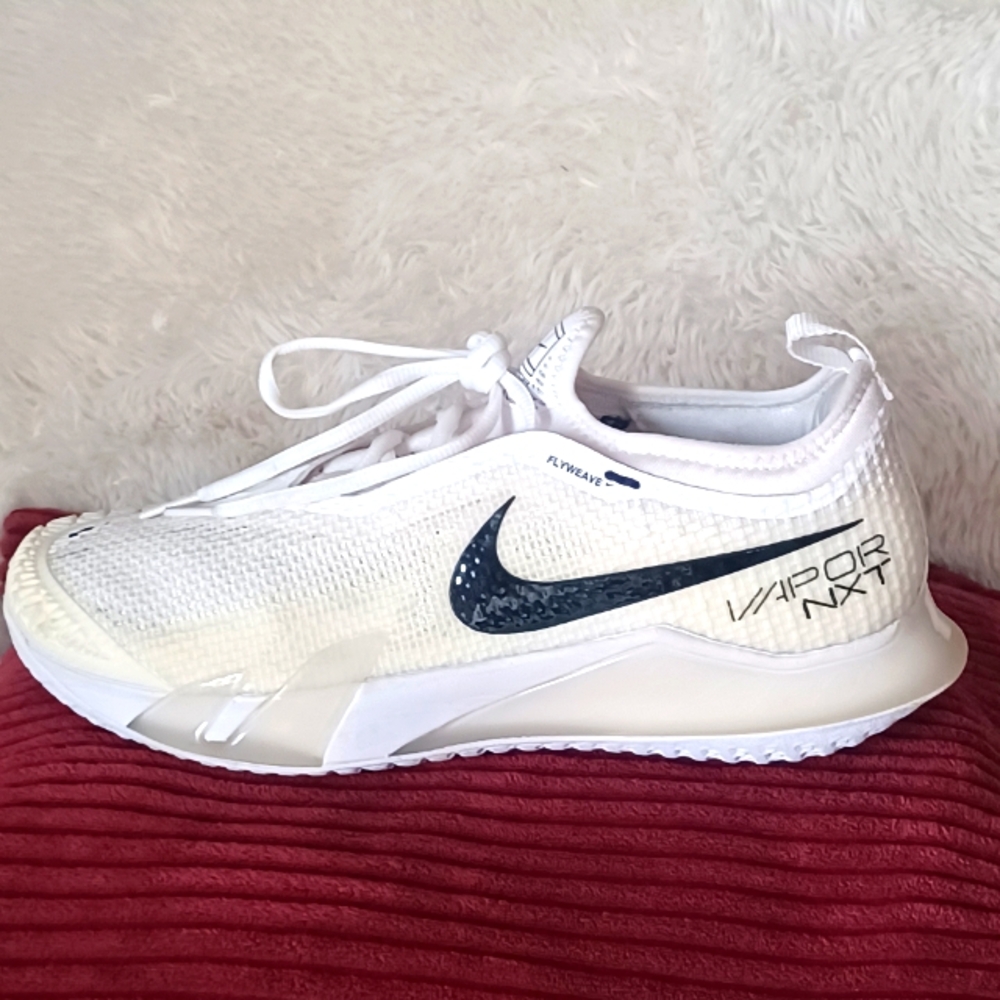 NIKE Court React Vapor